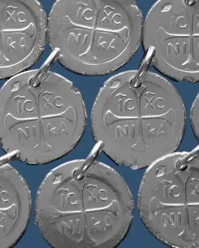 Médaille en argent Croix grecque IC XC/NIKA – P19