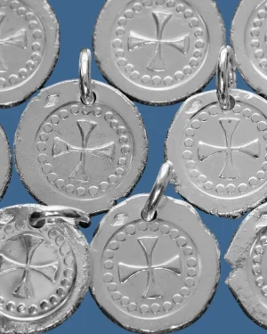 Médaille en argent Croix Romane