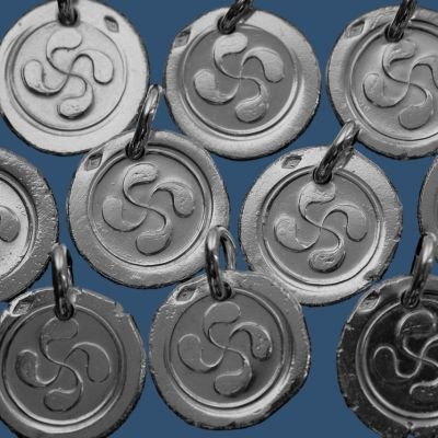 Médaille en argent Croix basque