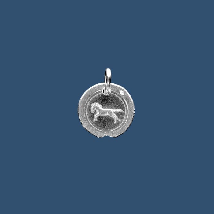 Médaille frappée en argent Cheval au galop – P45 – 15mm