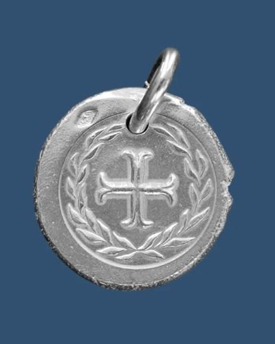 Médaille en argent croix médiévale avec lauriers – P17